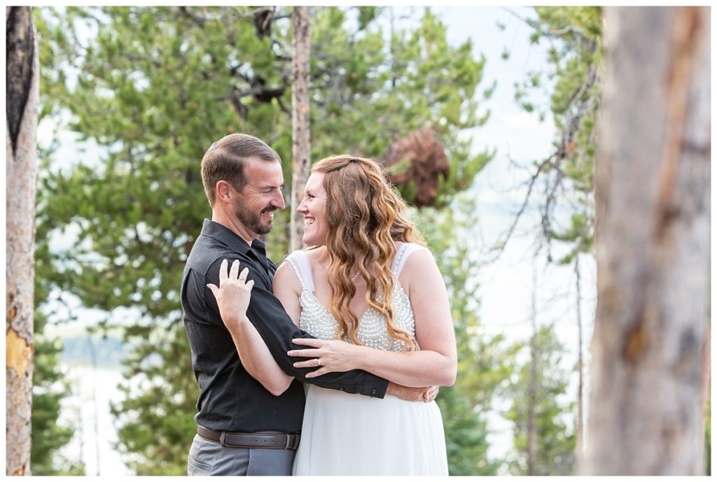couples photography Colorado - anniversary portrait session at Sapphire Point