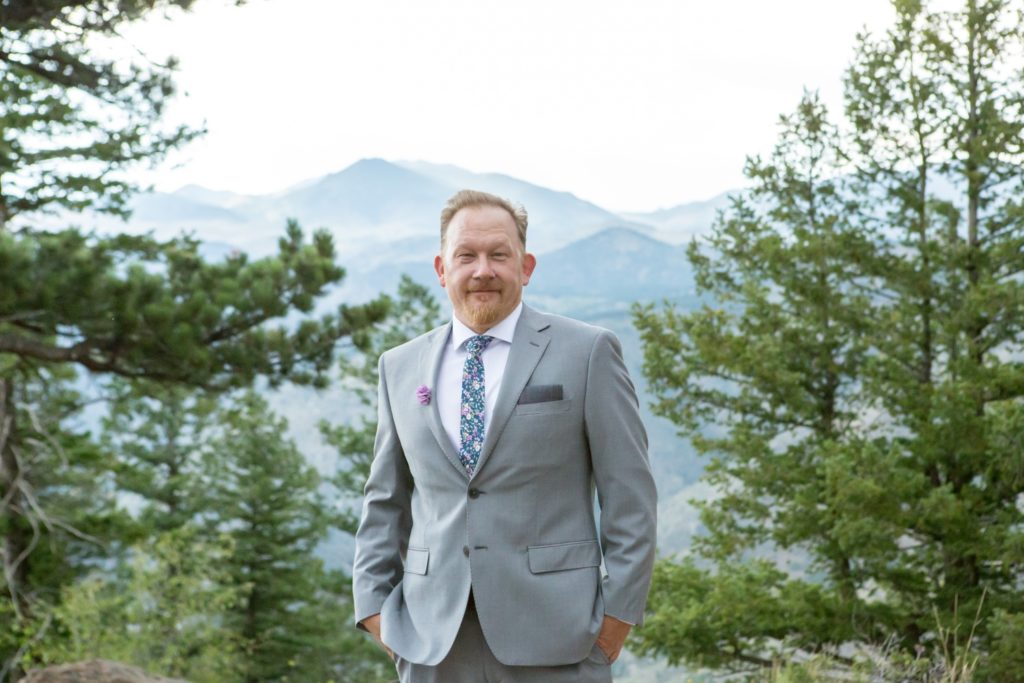 groom portrait at Lookout Mountain