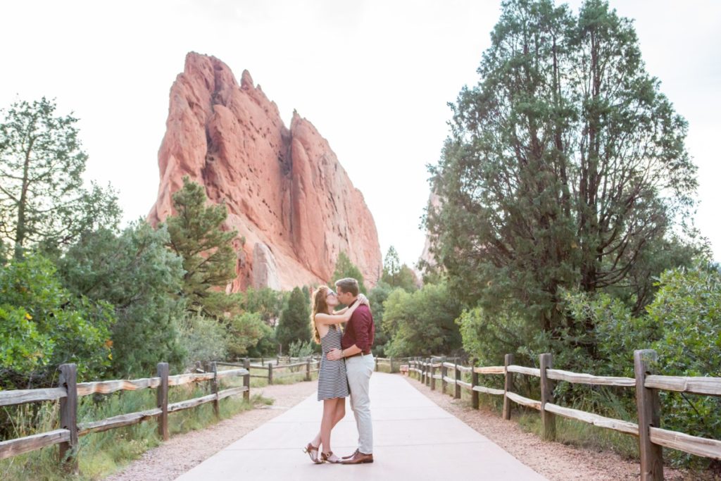 proposing at Garden of the Gods Park