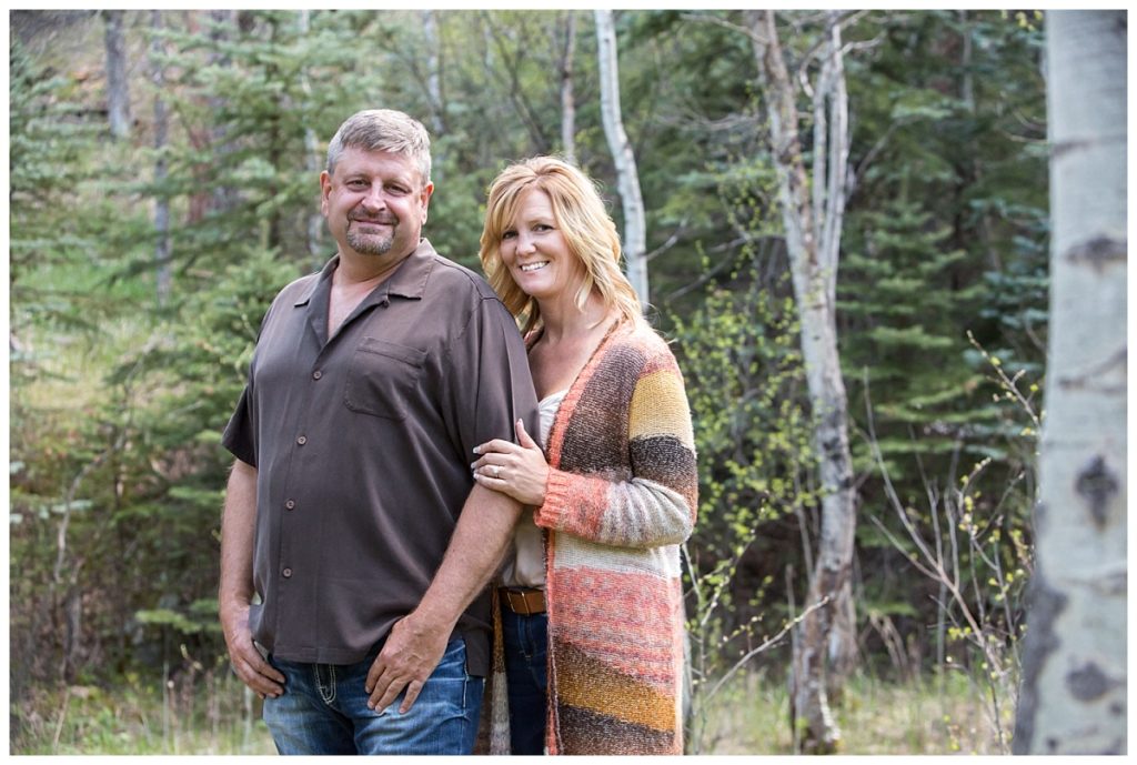 Colorado photographer - romantic portrait of Jana & Mike in Glen Haven near Estes Park, Colorado