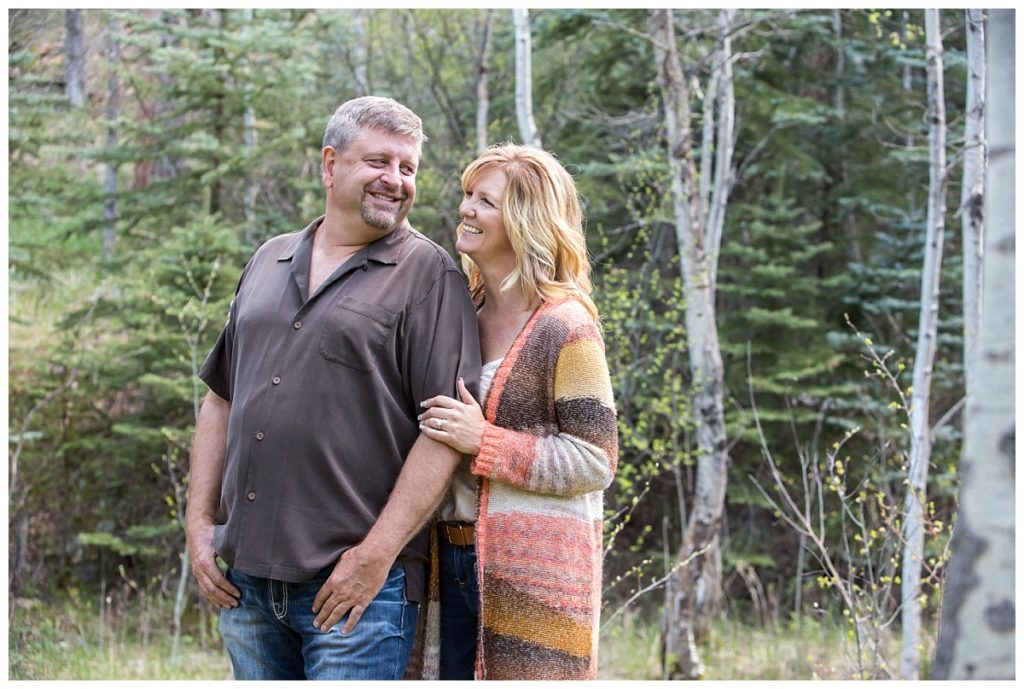 Colorado portrait photographer - Couple in Glen Haven