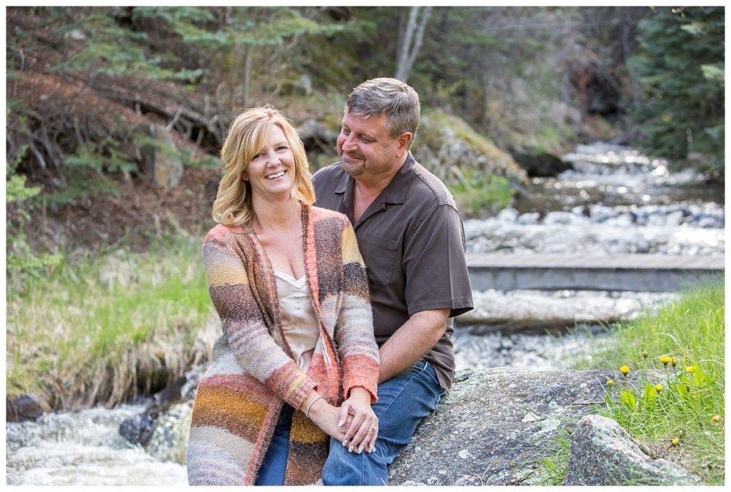 Colorado engagement photographers - romantic portrait of Jana and Mike