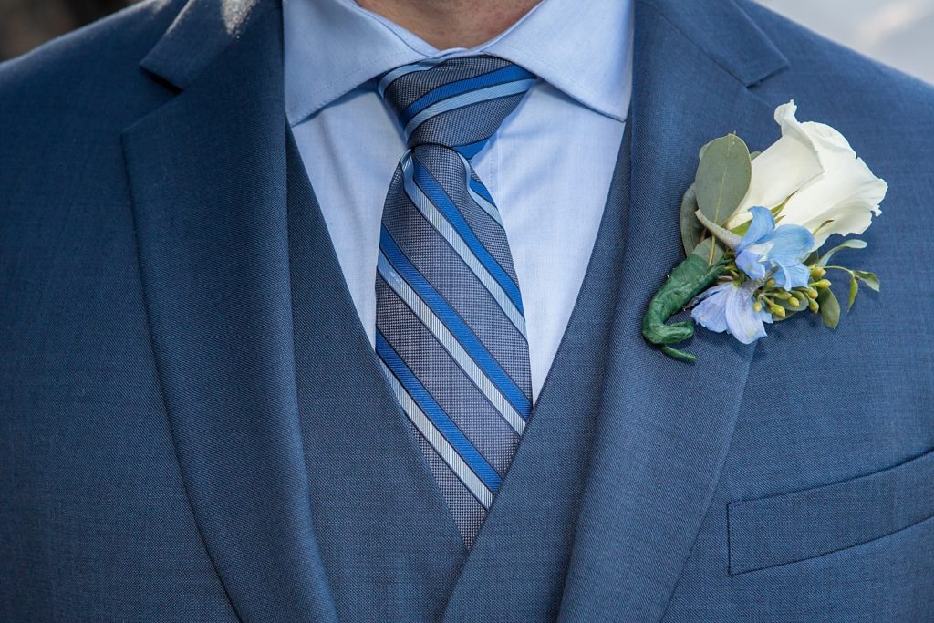 Groom suit detail
