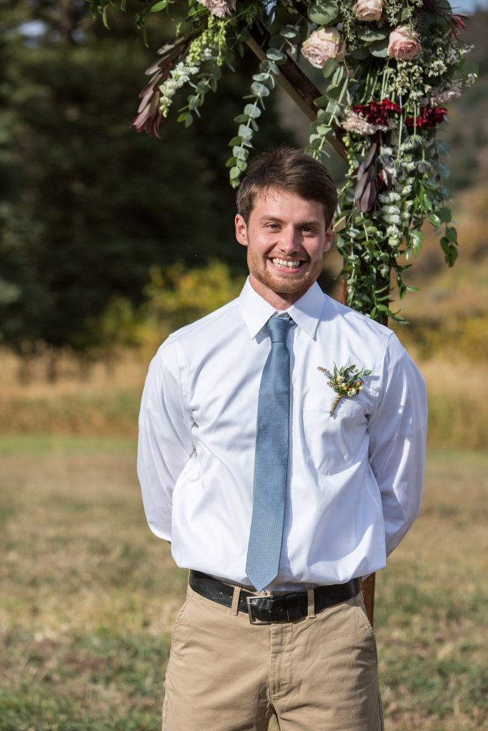 groom seeing the bride for the first time