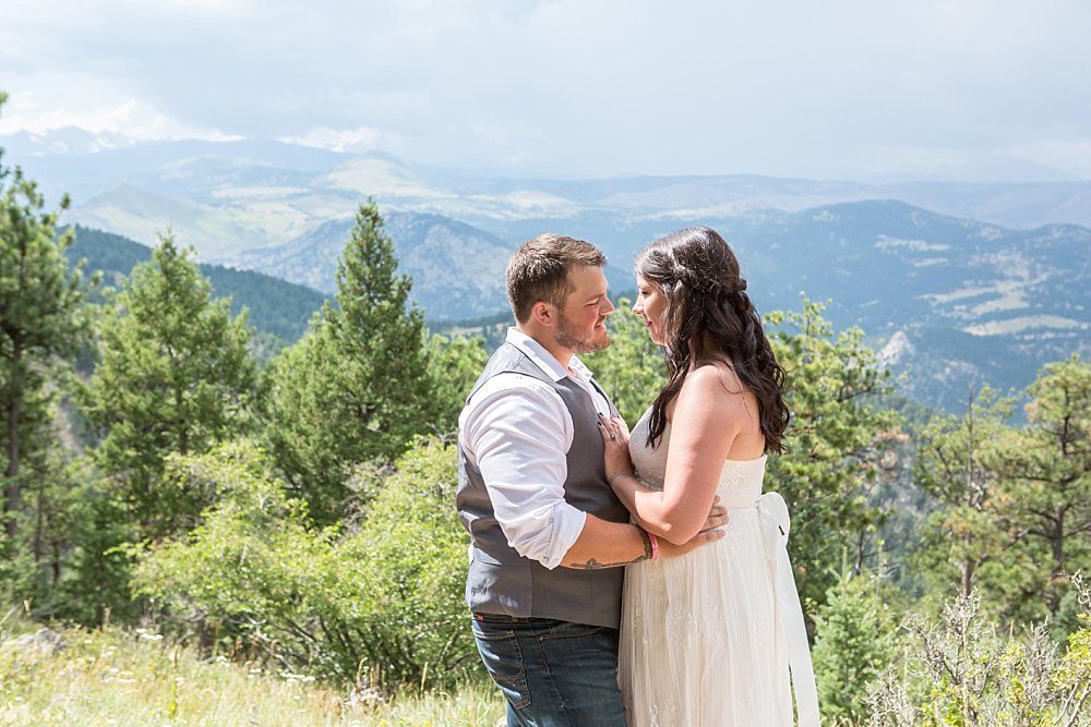 Couple photos at Lost Gulch Overlook