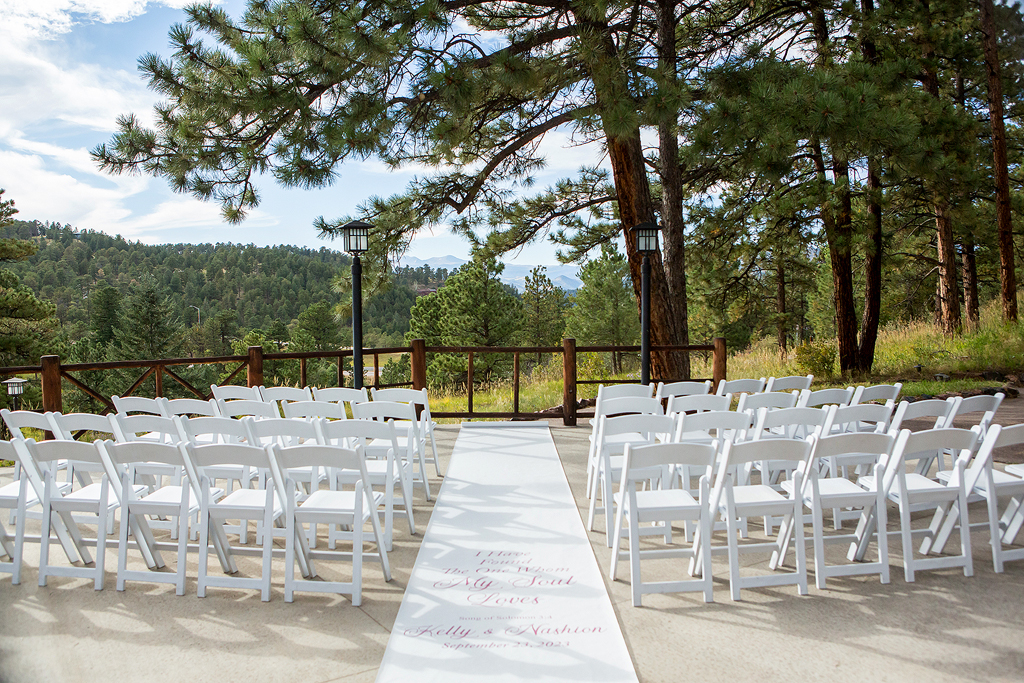 Chief Hosa Lodge outdoor wedding ceremony area.